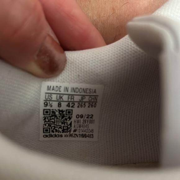 Women’s Adidas Cloudfoam Comfort size 9 1/2 - Picture 4 of 5